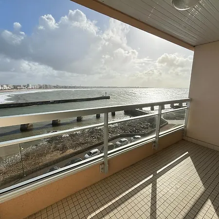 Confortable Avec Balcon Et Coin Cuisine Aux Sables-d'olonne - Fr-1-197-610 *